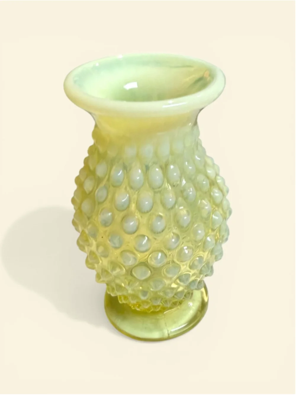 Fenton Topaz Opalescent Hobnail Uranium Glass Vase 4” – Strong Glow Vaseline Gl